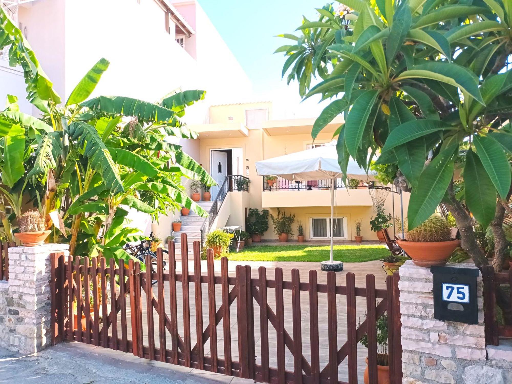 Family Yard House Kos Apartment Екстериор снимка